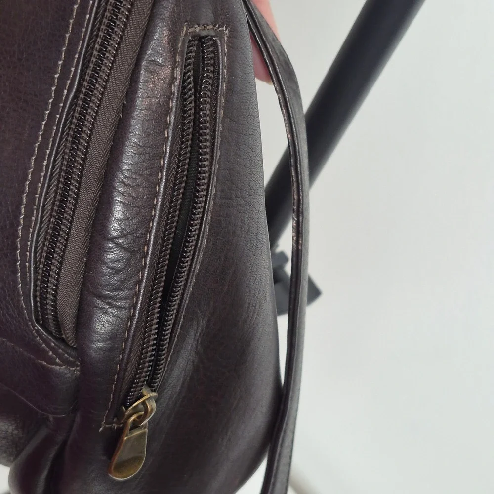 Le Donne Leather U-Zip Backpack Dark Brown Mini Sling Bag Made in Colombia Brass